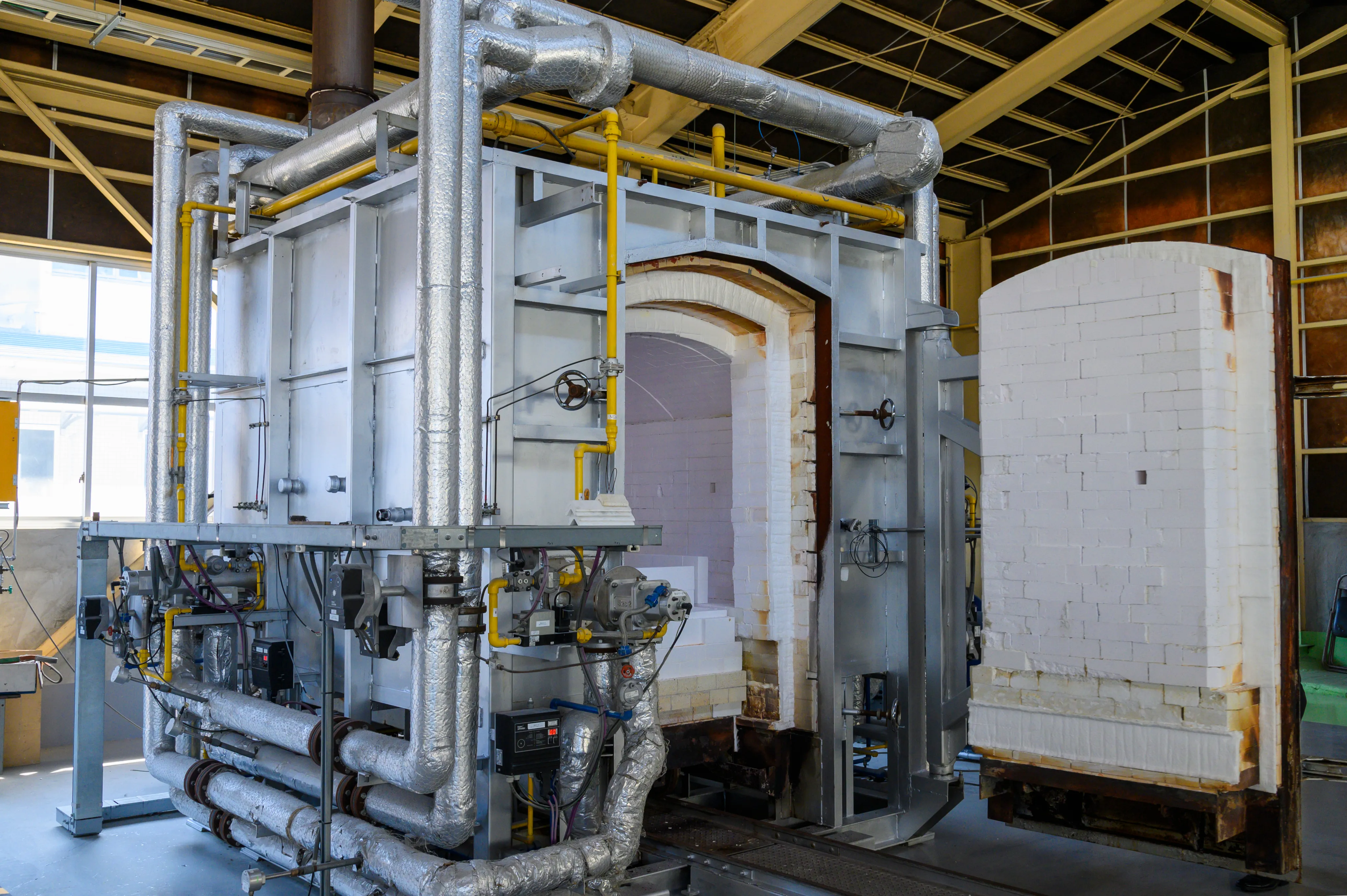 高温シャトルキルン