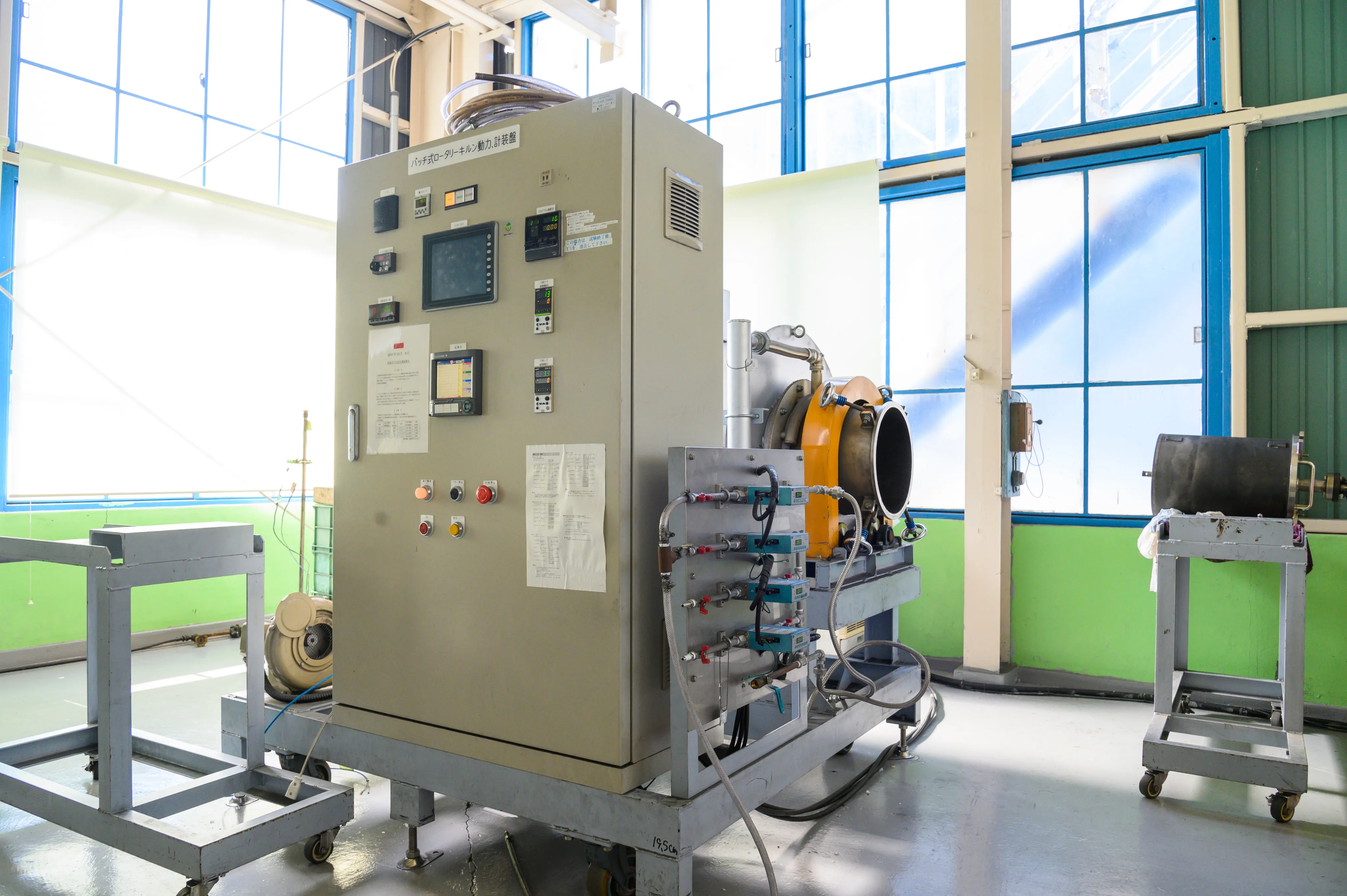 バッチ式ロータリキルン