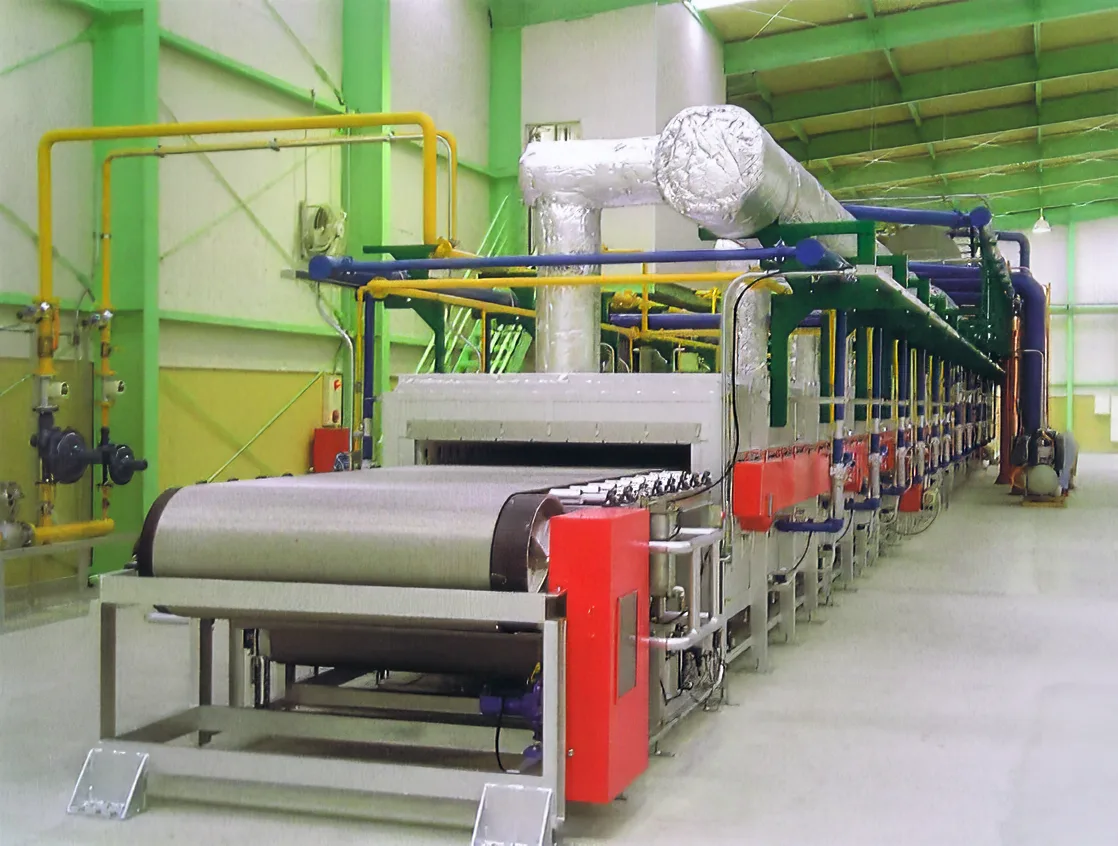 メッシュベルトキルン